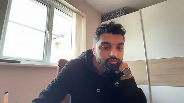priyxh online show from May 2026 12:09:01 PM
