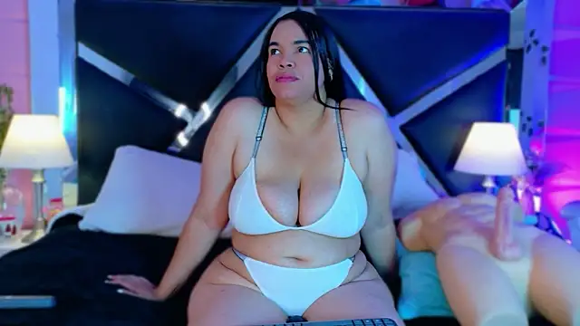 Veronica Nasty  online show from April 2026 07:48:01 PM