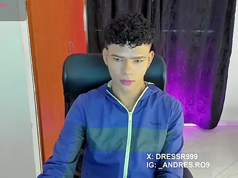 Snapshot of sebascuterouss chatting on April 2026 11:24:01 AM sebascuterouss online show from April 2026 11:24:01 AM