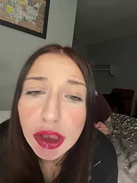 Snapshot of CheriOnTop chatting on April 2026 02:04:01 AM CheriOnTop online show from April 2026 02:04:01 AM