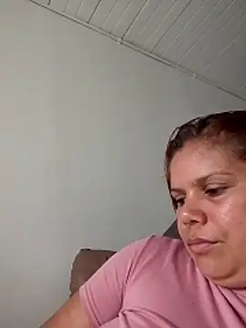 Snapshot of Zafiro_MD chatting on May 2026 01:32:02 PM Zafiro MD online show from May 2026 01:32:02 PM
