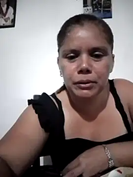 Zafiro MD online show from April 2026 11:22:02 AM