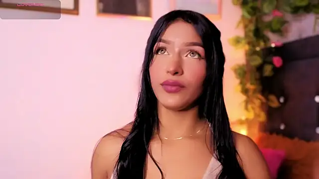 Alisse Storm online show from April 2026 12:42:01 PM