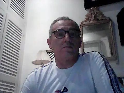 lalas1818 online show from July 2026 11:23:02 PM