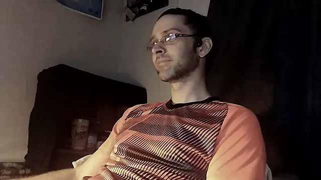 Snapshot of barebearstudio chatting on April 2026 09:10:02 PM barebearstudio online show from April 2026 09:10:02 PM