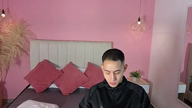 jhan vassilis online show from April 2026 10:53:01 AM