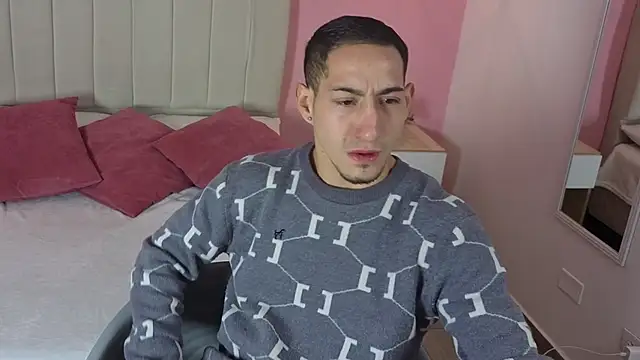 jhan vassilis online show from April 2026 05:15:01 AM