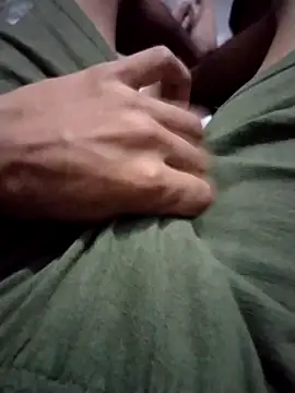 Daddy 004   online show from April 2026 01:08:02 AM