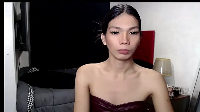 Snapshot of hikarilust23xx chatting on May 2026 06:32:02 PM hikarilust23xx online show from May 2026 06:32:02 PM