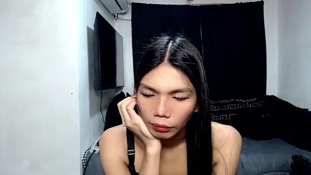 Snapshot of hikarilust23xx chatting on April 2026 06:00:02 PM hikarilust23xx online show from April 2026 06:00:02 PM