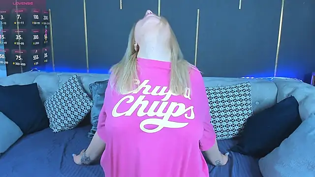 Simply Alex online show from April 2026 01:11:02 AM