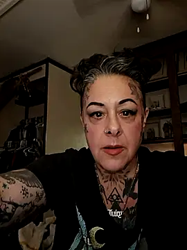 Kitty bang online show from April 2026 05:20:06 AM