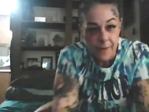 Snapshot of Kitty_bang chatting on April 2026 12:17:02 AM Kitty bang online show from April 2026 12:17:02 AM