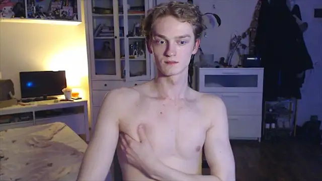 Daniel Yumm online show from April 2026 10:38:02 PM