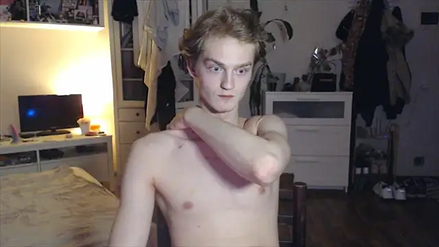 Daniel Yumm online show from April 2026 10:43:01 PM