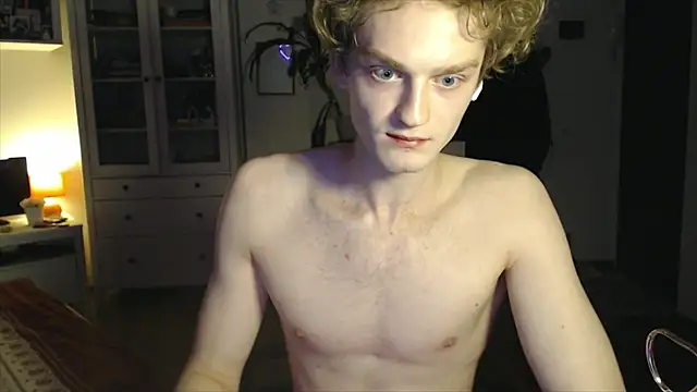 Daniel Yumm online show from April 2026 06:09:01 PM