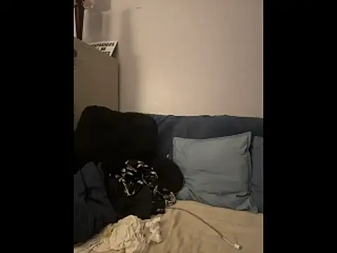 JRNBLU44 online show from April 2026 08:26:02 AM