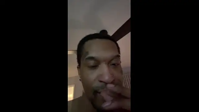 JRNBLU44 online show from May 2026 05:22:02 AM