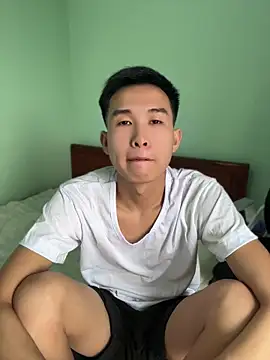 tuanhip online show from April 2026 03:34:02 AM