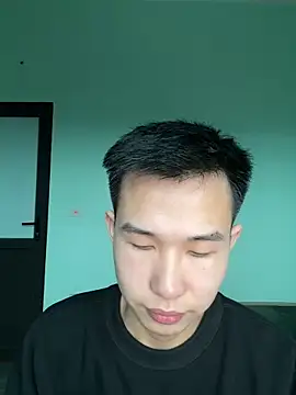 tuanhip online show from April 2026 12:50:01 AM