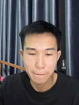 tuanhip online show from April 2026 01:17:01 PM