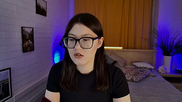 JennyGibson online show from April 2026 05:12:01 AM