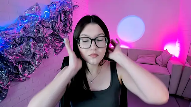 Snapshot of JennyGibson chatting on July 2026 07:31:01 AM JennyGibson online show from July 2026 07:31:01 AM