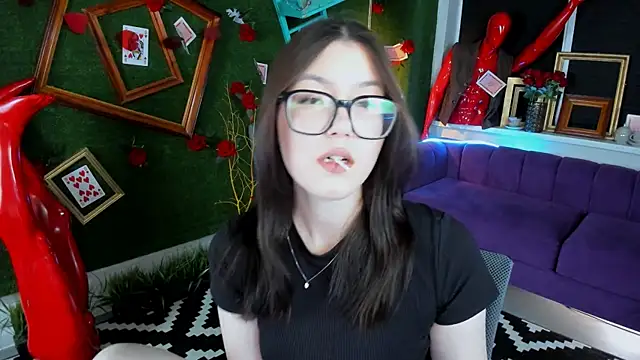 Snapshot of JennyGibson chatting on July 2026 01:03:02 PM JennyGibson online show from July 2026 01:03:02 PM