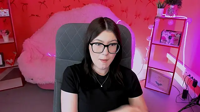 JennyGibson online show from May 2026 05:03:02 AM