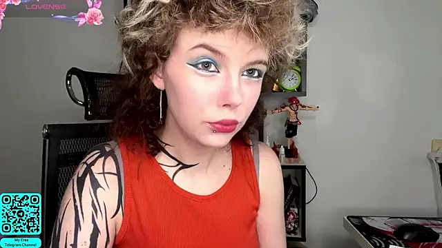 MadalynNosel online show from May 2026 07:05:01 AM