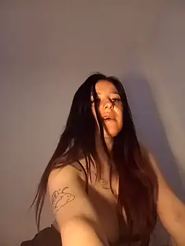 EmmaWillow online show from April 2026 08:16:02 PM