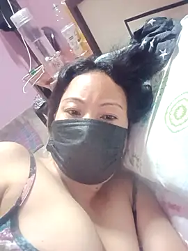 Snapshot of Bristy_BigBoobs chatting on April 2026 12:06:02 AM Bristy BigBoobs online show from April 2026 12:06:02 AM