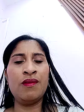 SofiaMendez1  online show from April 2026 04:24:02 PM