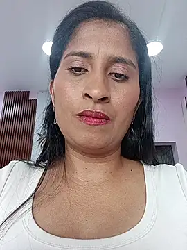 Snapshot of SofiaMendez1_ chatting on April 2026 03:05:01 PM SofiaMendez1 online show from April 2026 03:05:01 PM