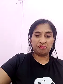 Snapshot of SofiaMendez1_ chatting on April 2026 03:35:01 PM SofiaMendez1 online show from April 2026 03:35:01 PM