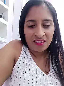 Snapshot of SofiaMendez1_ chatting on April 2026 08:57:02 PM SofiaMendez1 online show from April 2026 08:57:02 PM
