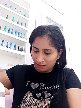 SofiaMendez1  online show from April 2026 03:18:02 PM