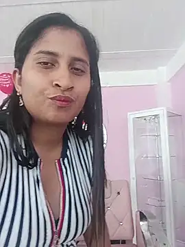 Snapshot of SofiaMendez1_ chatting on May 2026 02:57:01 PM SofiaMendez1 online show from May 2026 02:57:01 PM