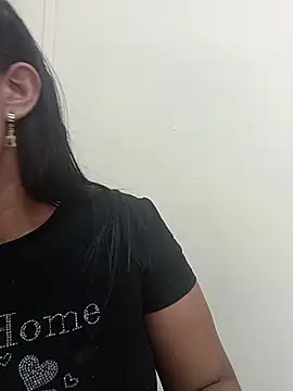 SofiaMendez1  online show from July 2026 07:47:02 PM