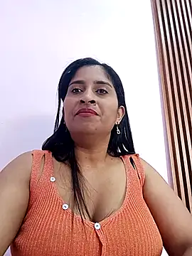 Snapshot of SofiaMendez1_ chatting on April 2026 01:41:02 PM SofiaMendez1 online show from April 2026 01:41:02 PM