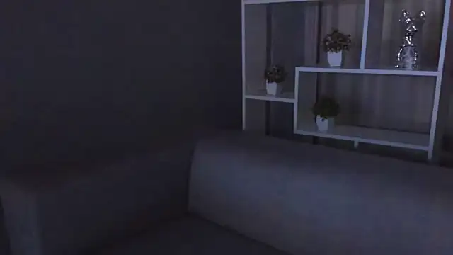 Snapshot of LoveBettie chatting on April 2026 01:51:01 PM LoveBettie online show from April 2026 01:51:01 PM