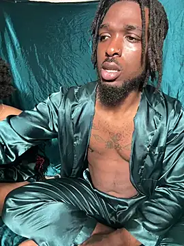 Snapshot of Fijixxxx chatting on April 2026 03:33:01 AM Fijixxxx online show from April 2026 03:33:01 AM