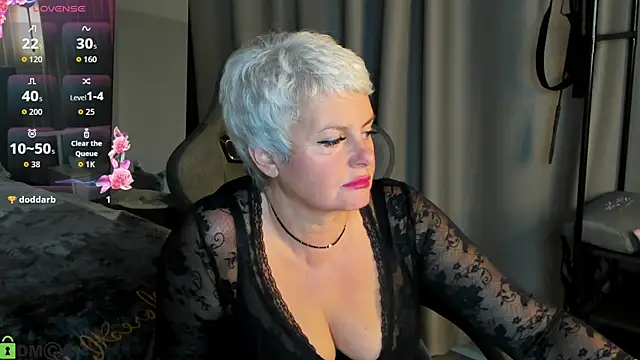 Linda Zef1r online show from May 2026 01:26:08 AM