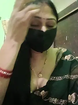 Snapshot of Pinki-girl chatting on June 2026 07:14:02 AM Pinki-girl online show from June 2026 07:14:02 AM