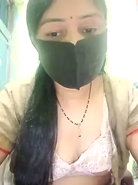 Pinki-girl online show from May 2026 05:25:02 AM