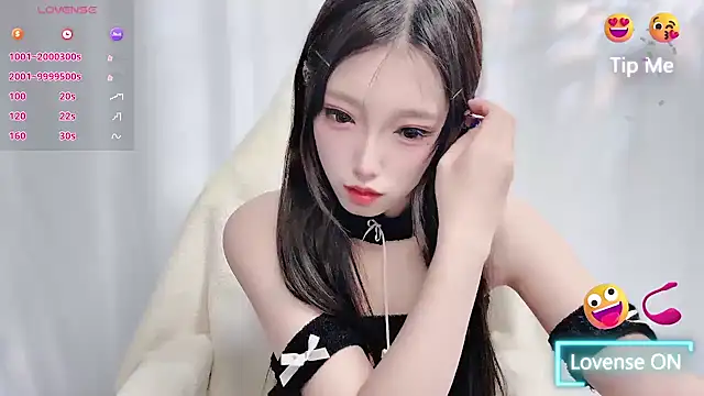 Snapshot of luckyuyu66 chatting on April 2026 01:01:02 PM luckyuyu66 online show from April 2026 01:01:02 PM