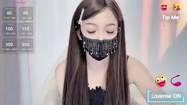 Snapshot of luckyuyu66 chatting on April 2026 06:42:01 AM luckyuyu66 online show from April 2026 06:42:01 AM