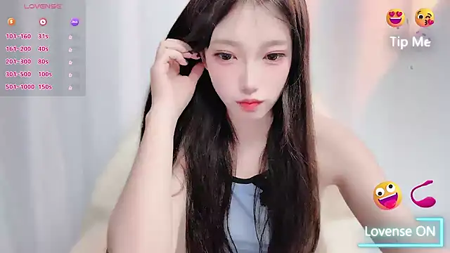 Snapshot of luckyuyu66 chatting on April 2026 01:39:01 PM luckyuyu66 online show from April 2026 01:39:01 PM