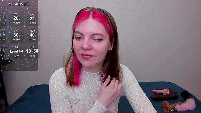 Marie Reyess online show from June 2026 06:12:01 AM