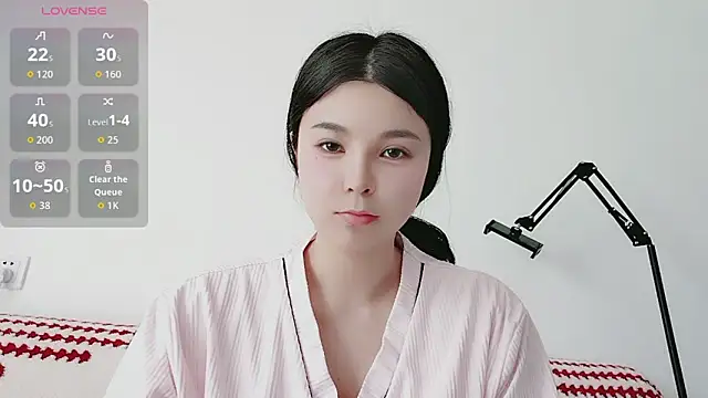 Snapshot of niuniu556 chatting on April 2026 07:45:01 AM niuniu556 online show from April 2026 07:45:01 AM